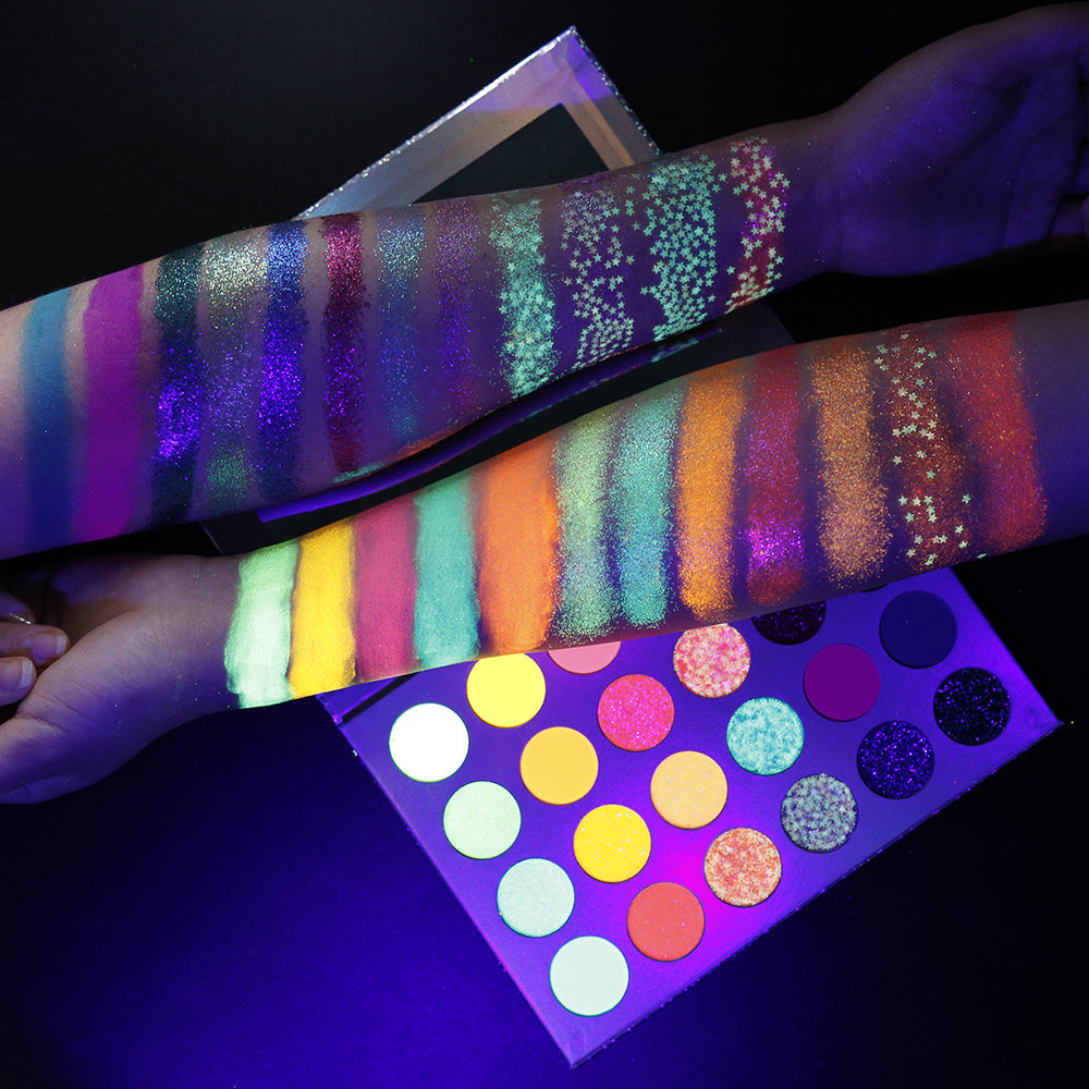 Glow Eyeshadow Stage Glow Eyeshadow Stage